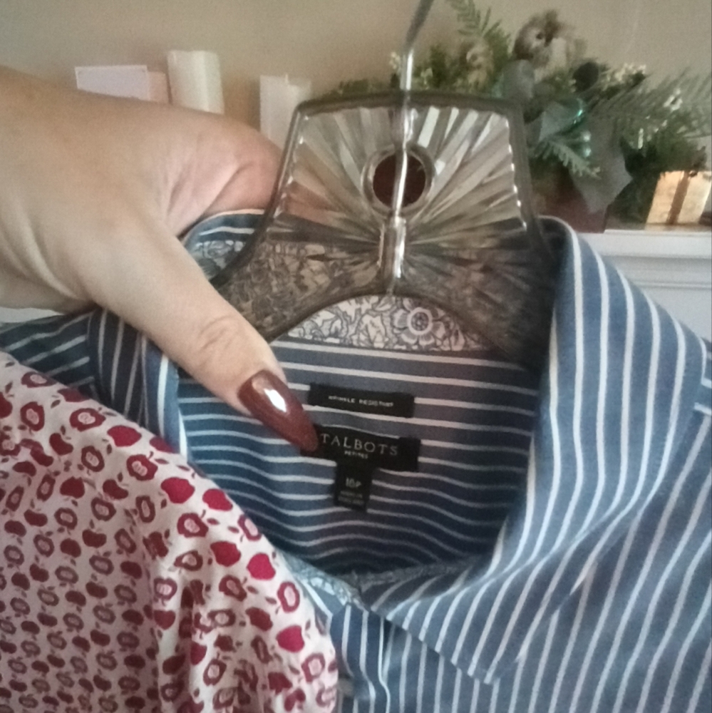 Patterned and Striped Button-Up Shirts - Picture 2 of 4